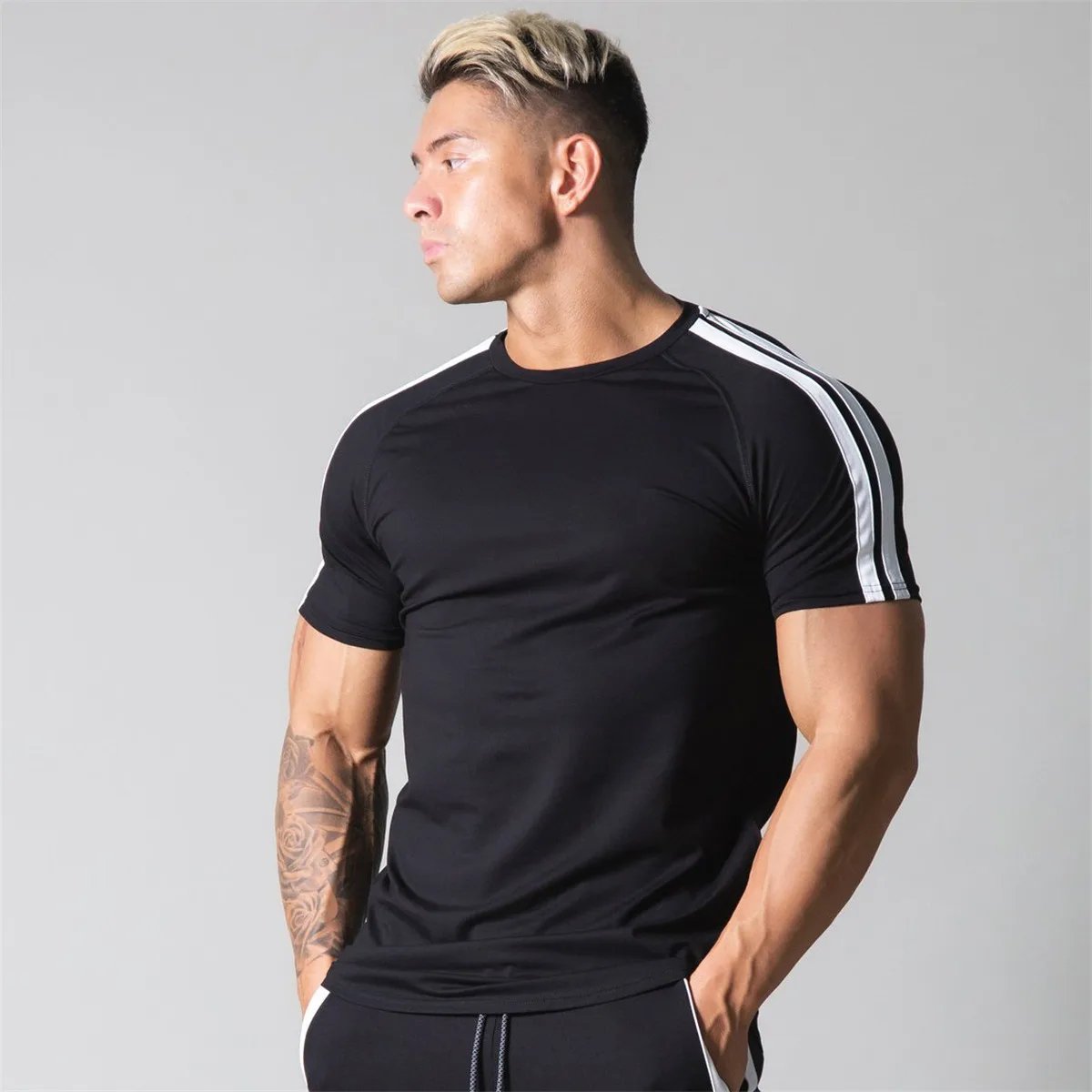 Black (No logo)