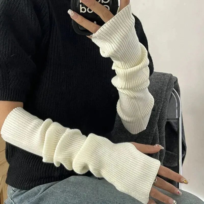 white-R110-6