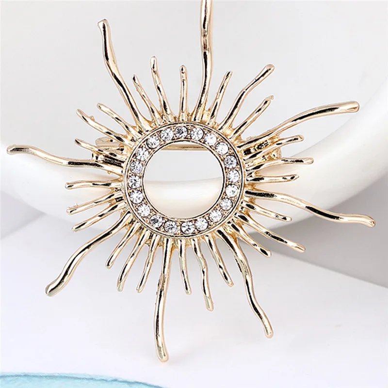 High Quality Sun Shape Brooch For Women Men Prong Setting Crystals  Color Broches Hijab Pins Scarf Buckles Plastron Jewelry