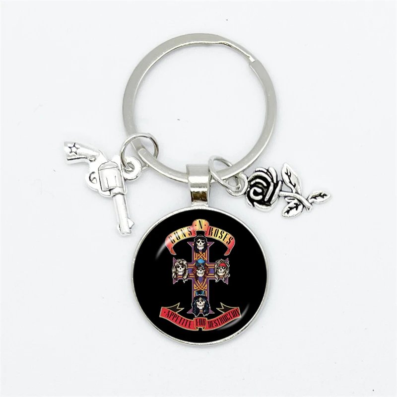New Creative Keychains Holder Guns N Roses Rock Band Pendant Round Key Chain Punk Guns and Roses Band Sign Keyring Gift