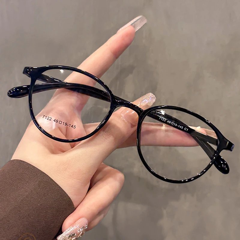 Brihgt Black