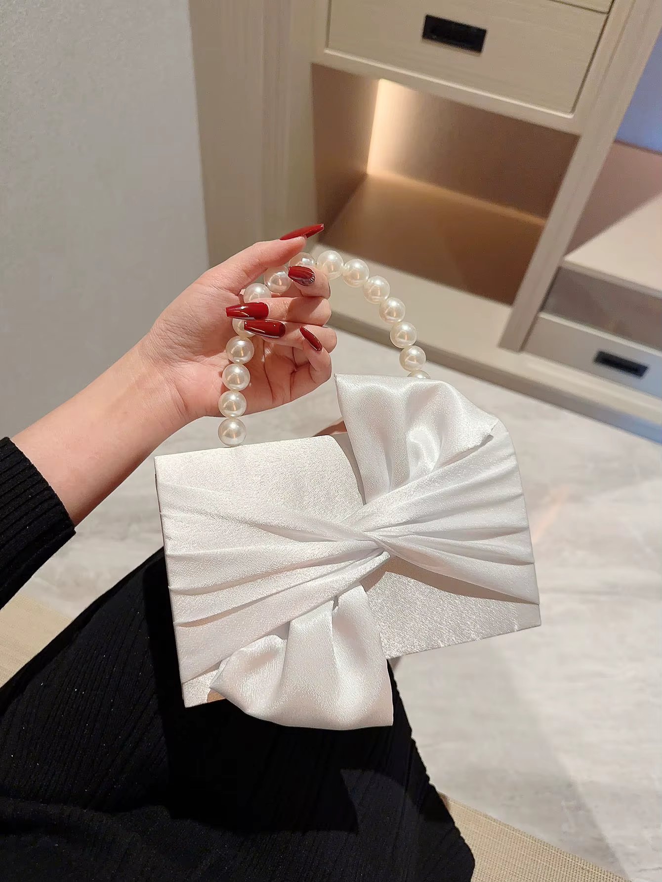 Lady Exquisite Flower Evening Bag white Wedding Bag Faux Pearl Handheld Banquet Bag Evening Bag Party Bag Prom Bag Dress Bag