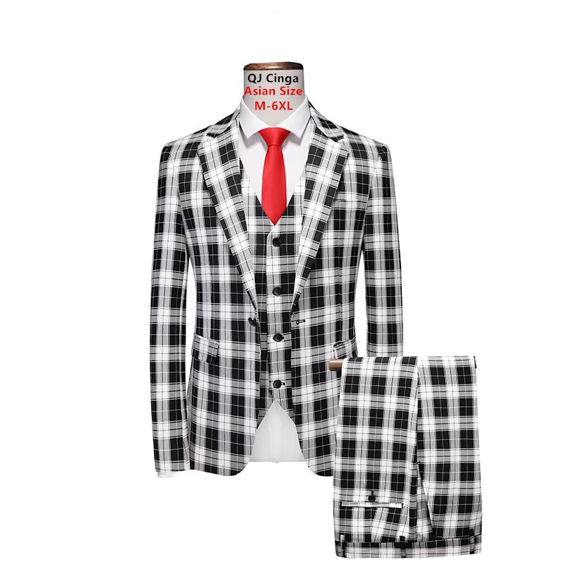 750 Black-White