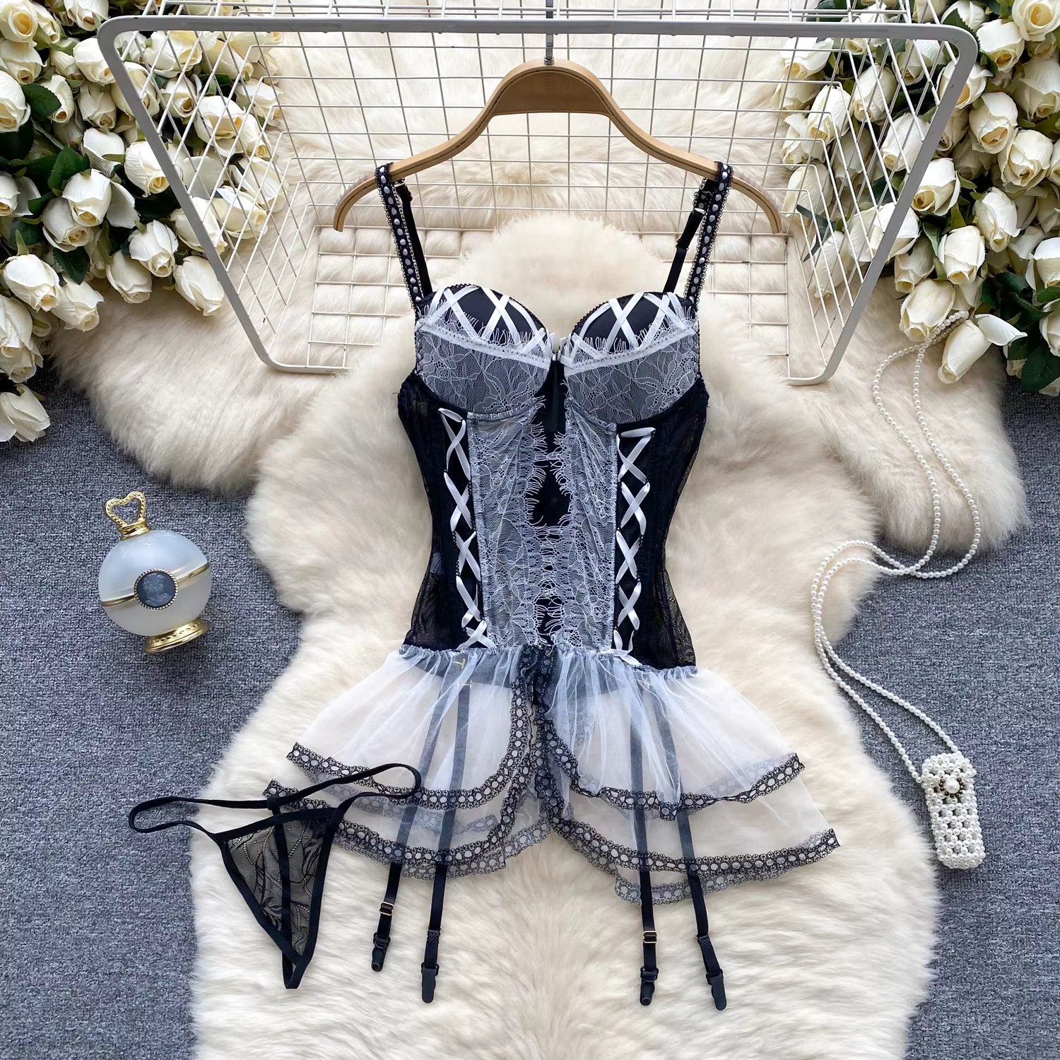 QD236-White