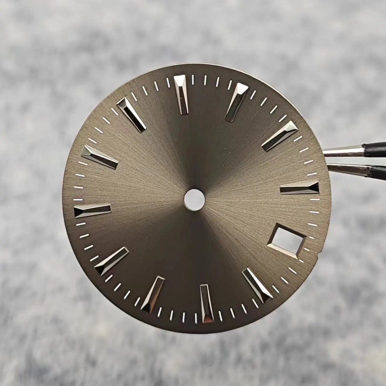 Sunburst gray