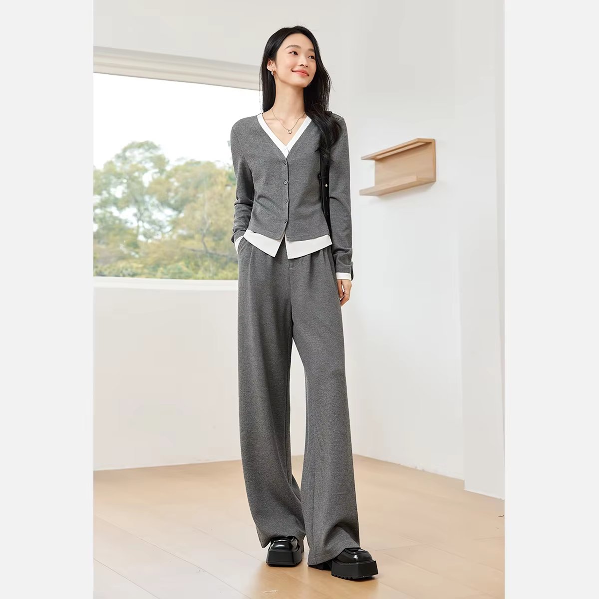 VIMLY Women's Office Lady Two Pieces Set Autumn Casual Fake Two-Piece V-Neck Top Long Pants Set T-Shirt Simple Fashion Set