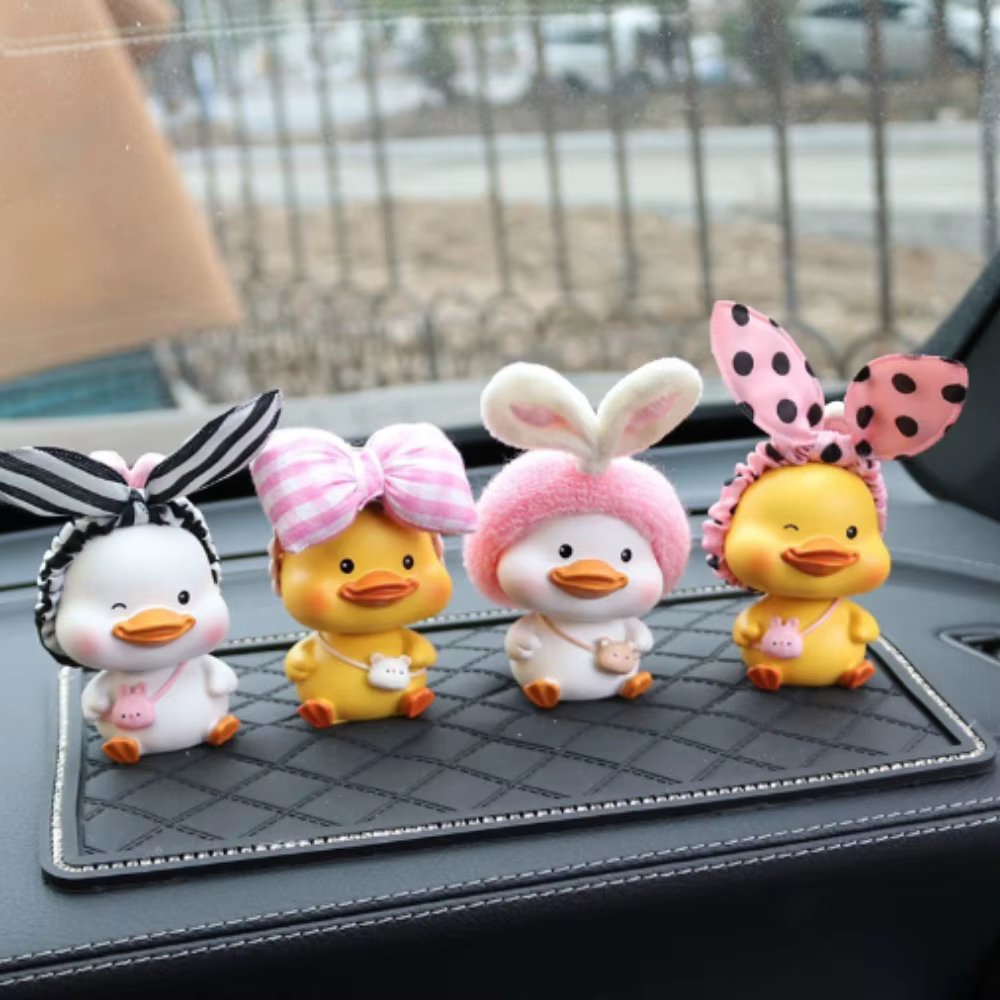 Car car rocking doll dashboard duck doll