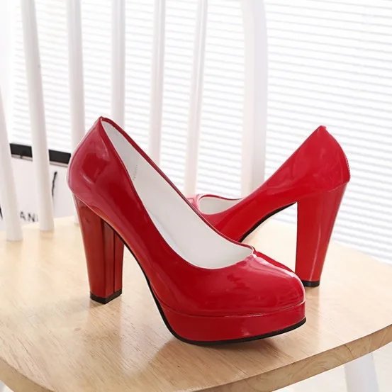 Red (naked)