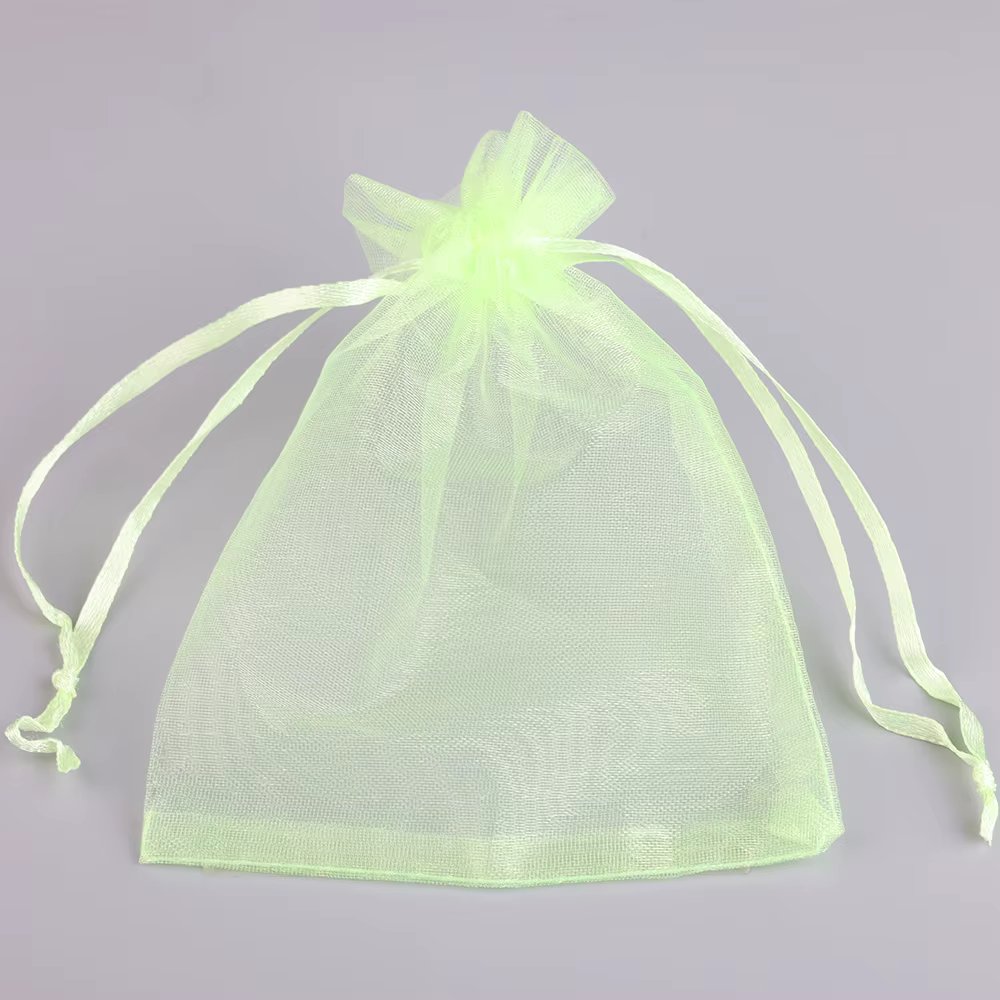 11Light green
