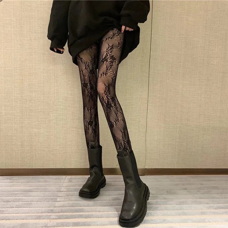 37-Black Pattern