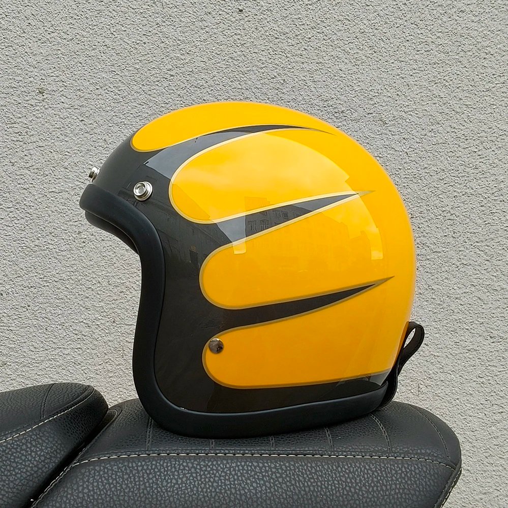 Yellow graphic