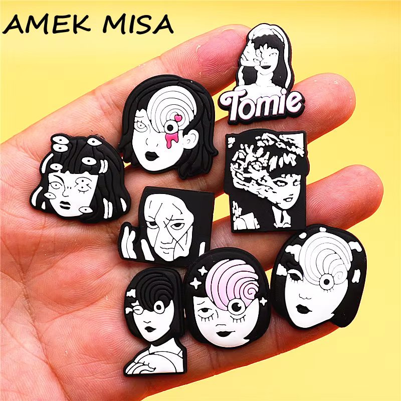 Japanese Horror Manga Style PVC Shoe Charms Decorations Slug Girls Shoe Buckle Accessories Snow Maiden Clog Badges Pins