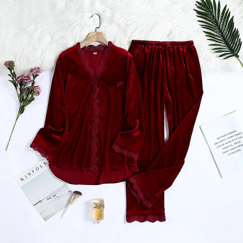 wine red