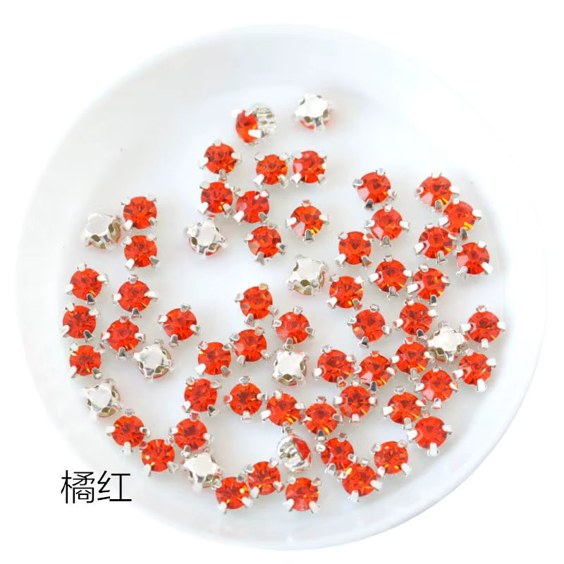 100PCS/Bag 4mm Silver Claws Sew-on Round Rhinestones For Needlework DIY Glass Crystals Stones Clothes Wedding Dress