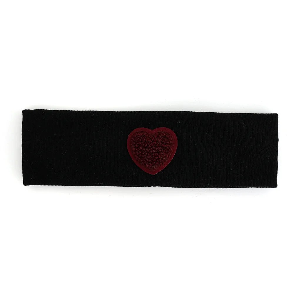 BLACK wine heart