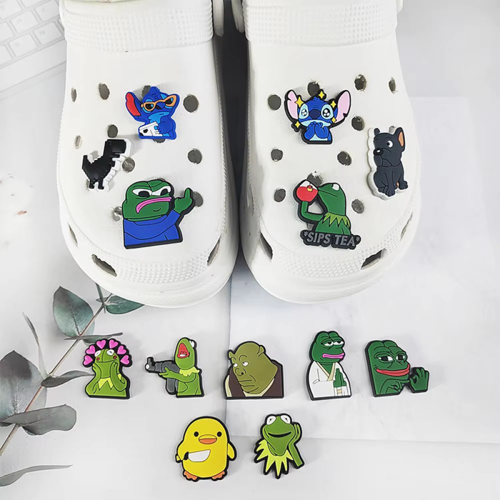 1pcs PVC Sad Frog Pepe Shoe Buckle Shoes Decoration Accessories Cartoon Duck DIY Clog Wholesale for Shoes Women Girls Kids Gifts