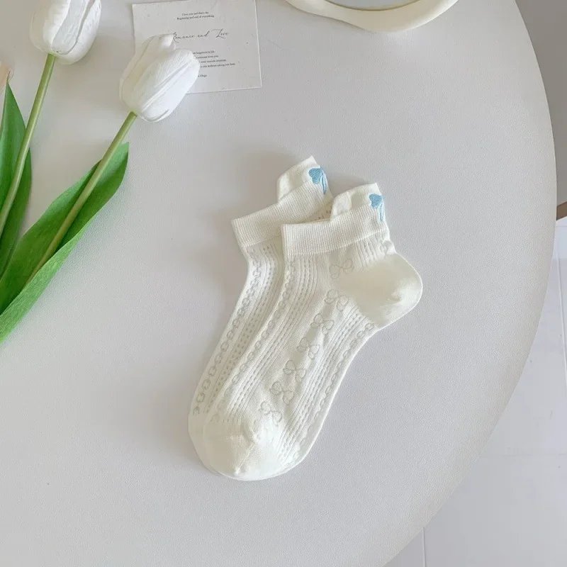 cream white