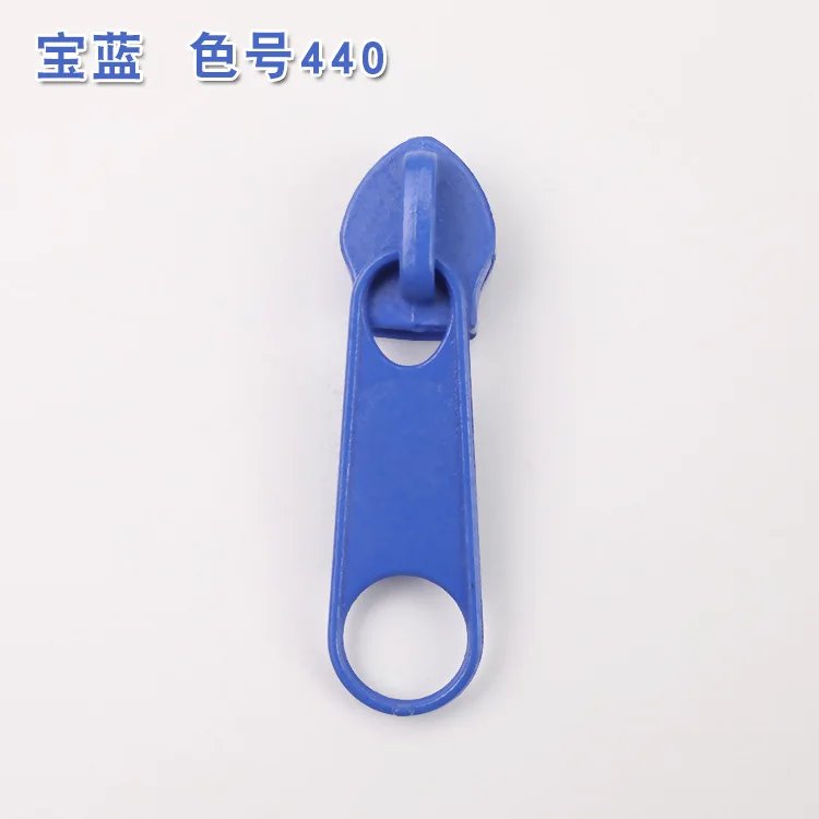 440