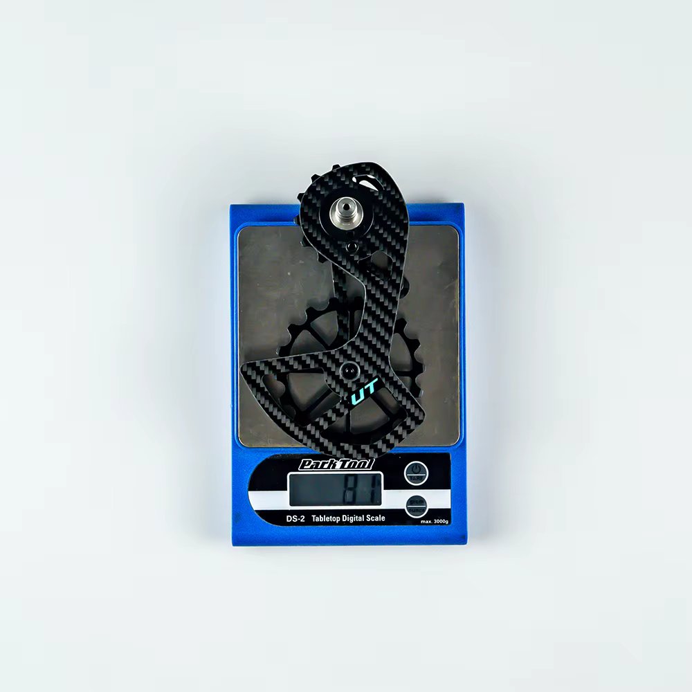 R8000 R9100