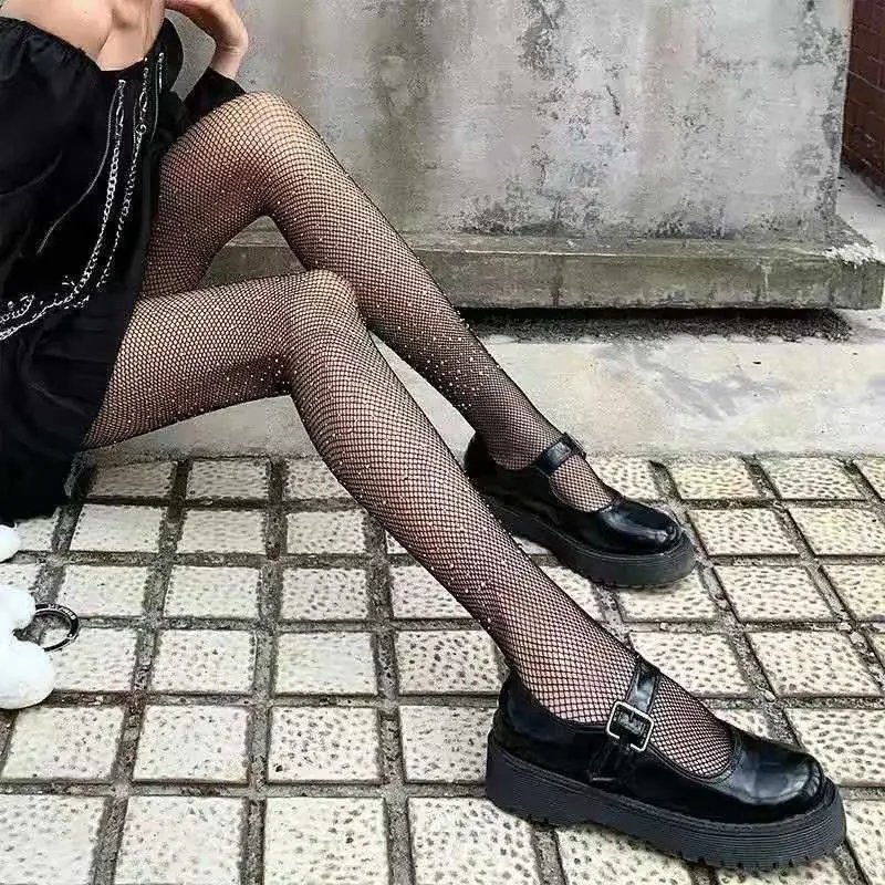 style 1 black