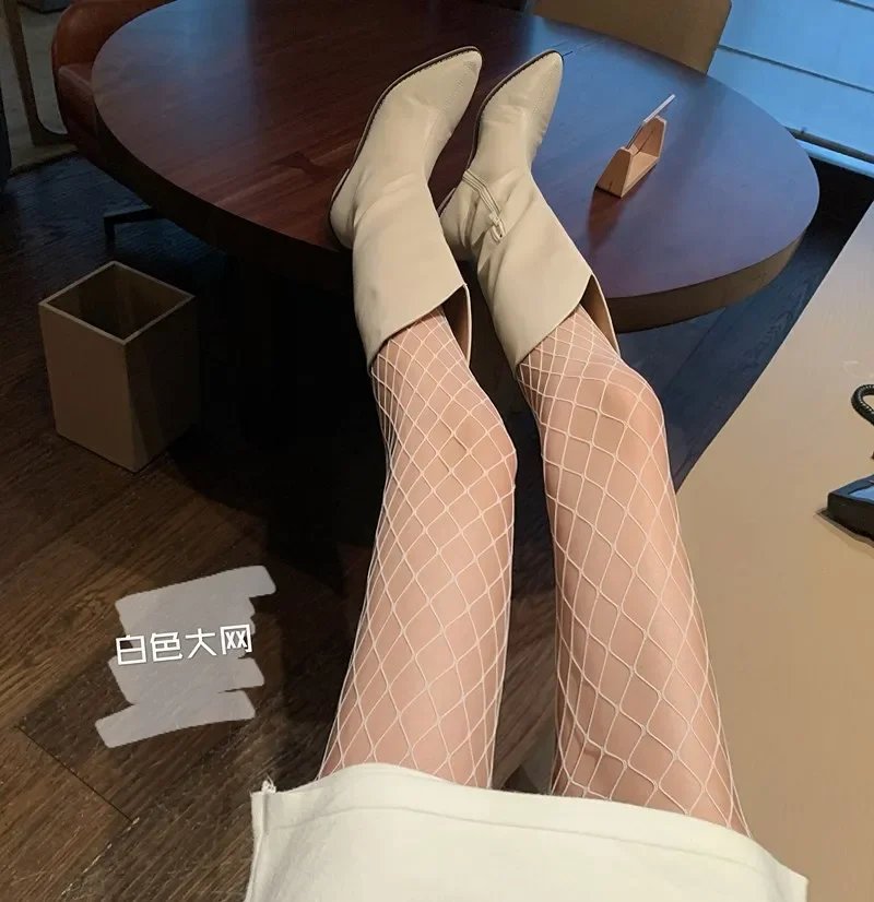 Big net white