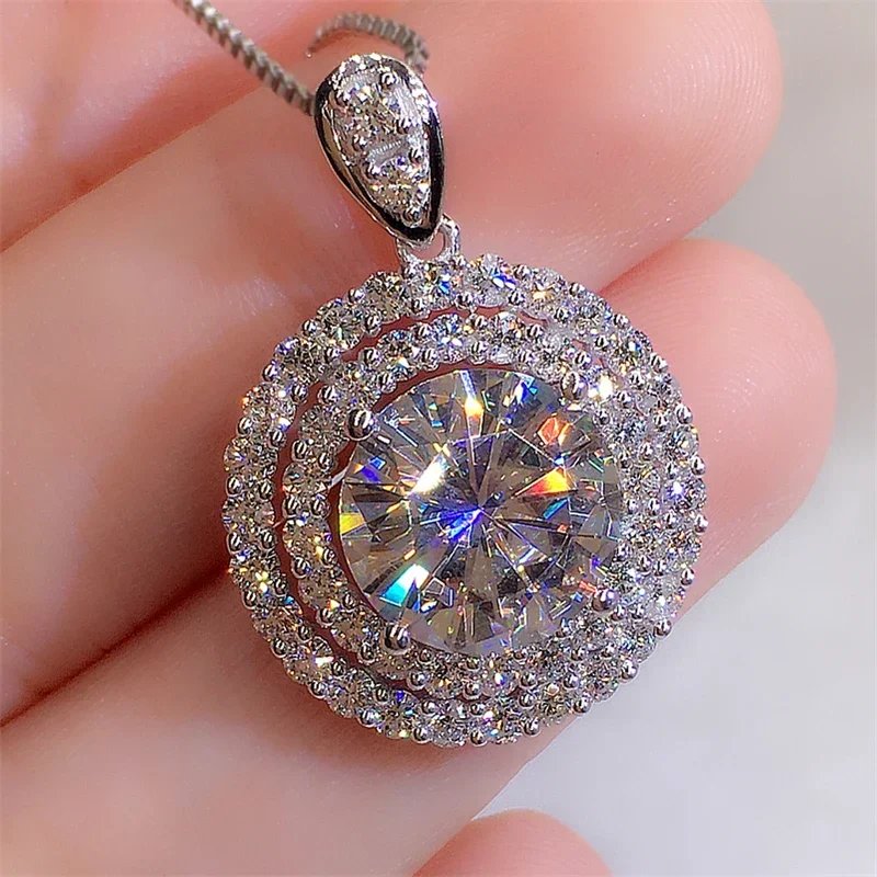 2024 New Wedding Moissanite Necklace Cubic Zirconia Round Pendant Elegant Women's Neck Accessories Fashion Premium Jewelry