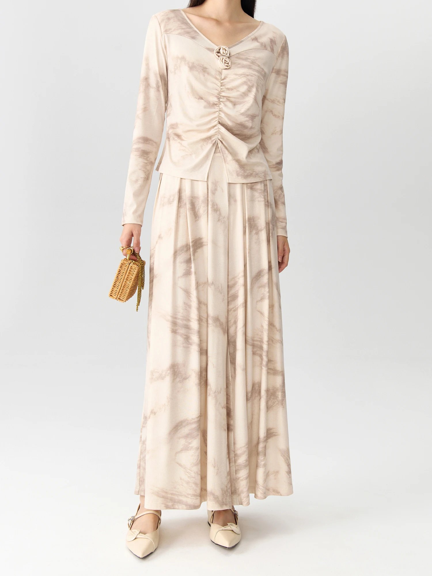 24DS83058 beige