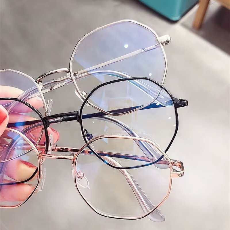 Korean Fashion Anti Blue Light Fake Glass Ultra-Light Metal Frame Ant Fatigue Women Vintage Eye Protection Plain Spectacles
