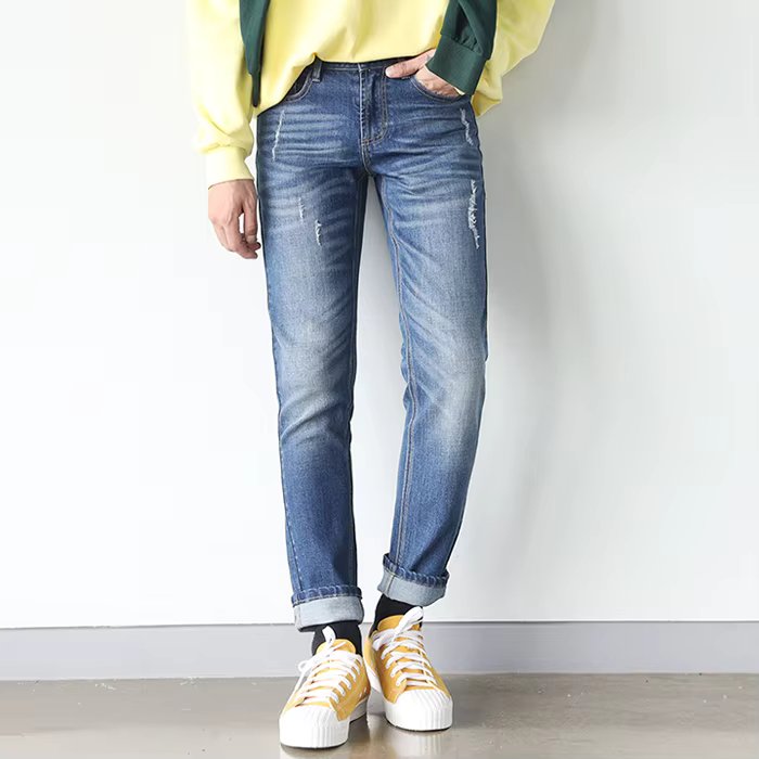 Fast delivery 26-38 in straight jeans with a flattering of across-the-board