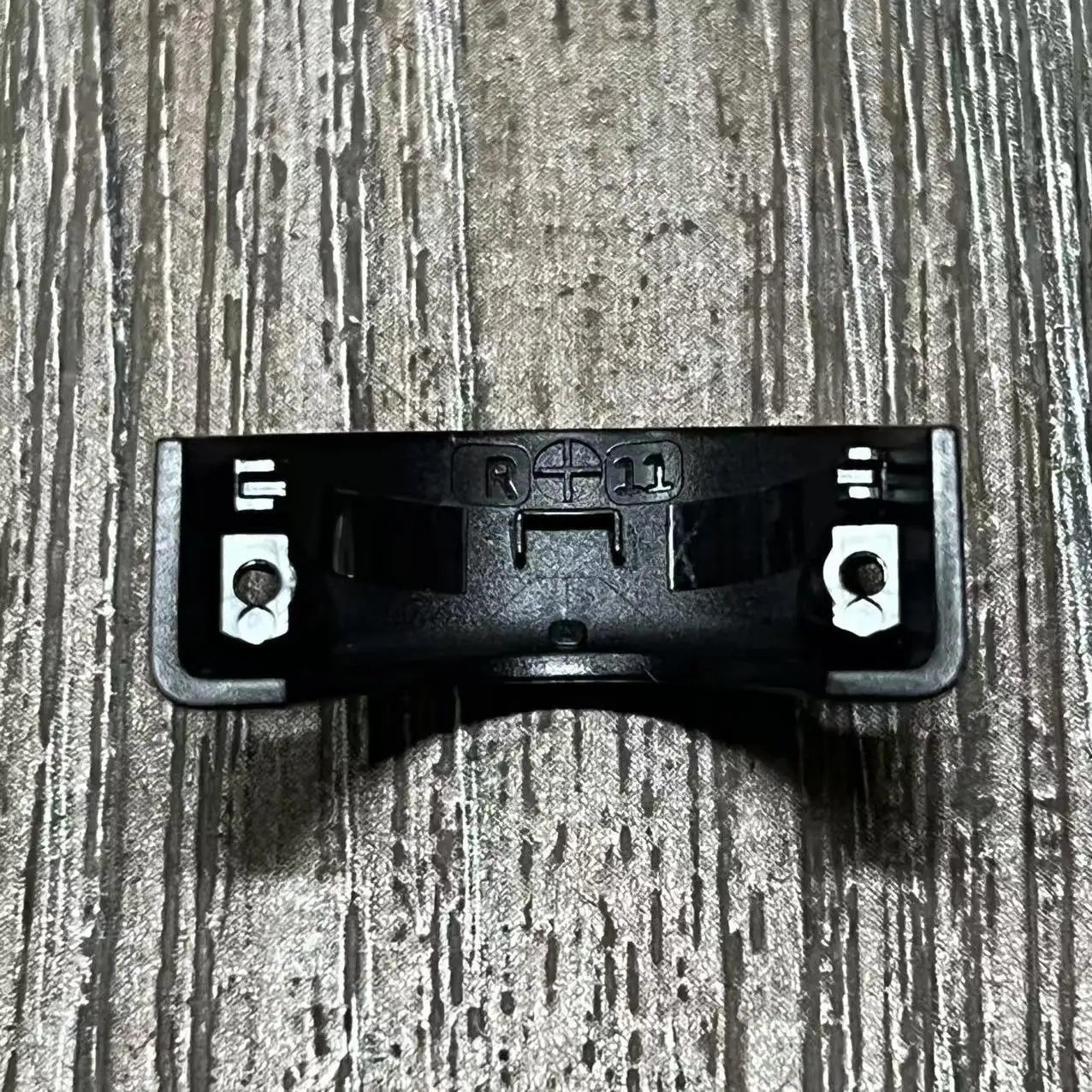 Buckle Right