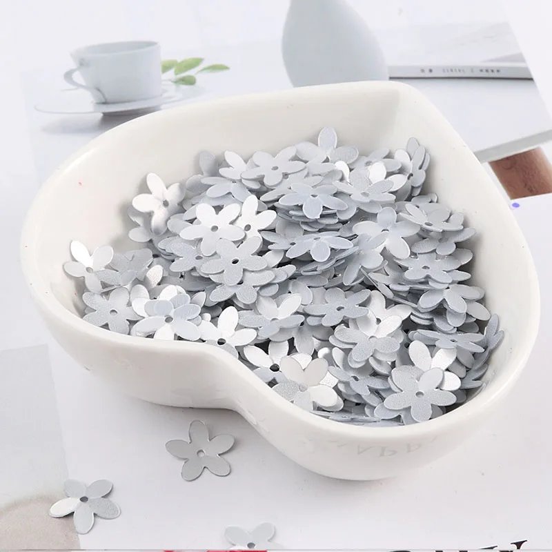 3D Flower Sequins Matte white 10mm Cup Five Petal Plum Sequin PVC Gitter Paillettes Sewing wedding Dress Accessories 300Pcs