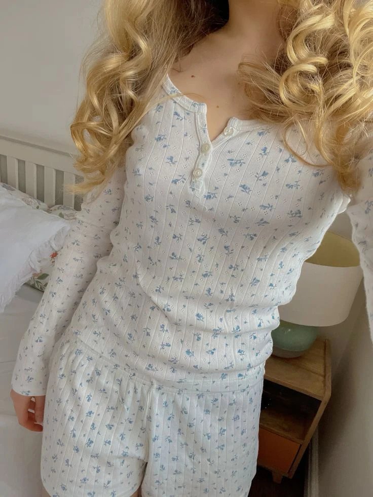 Blue floral set