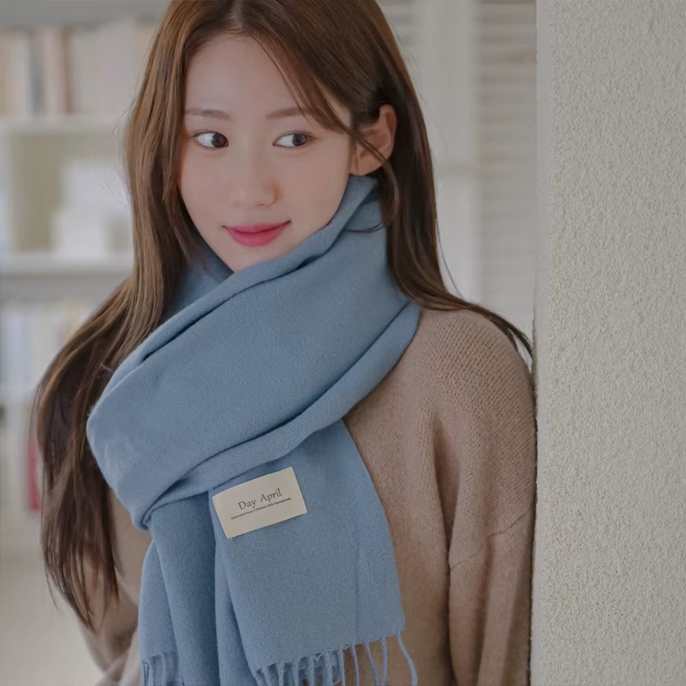 Soft-and-female couple-neckline 13color No. 187