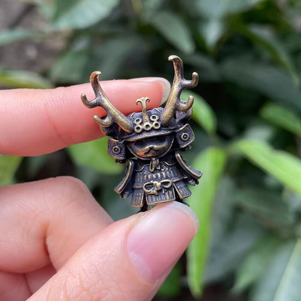 Japanese Brass Sakura Samurai Cat Skull Knife Beads EDC Hand-casted Lanyard Pendants Umbrella Rope Key Rings DIY Accessories