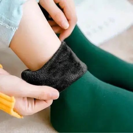 Dark green black