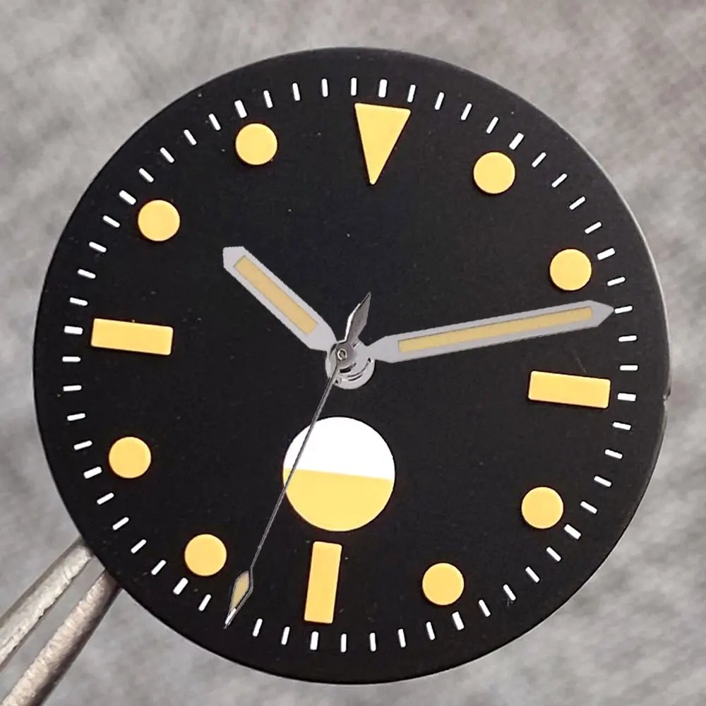 D dial handA