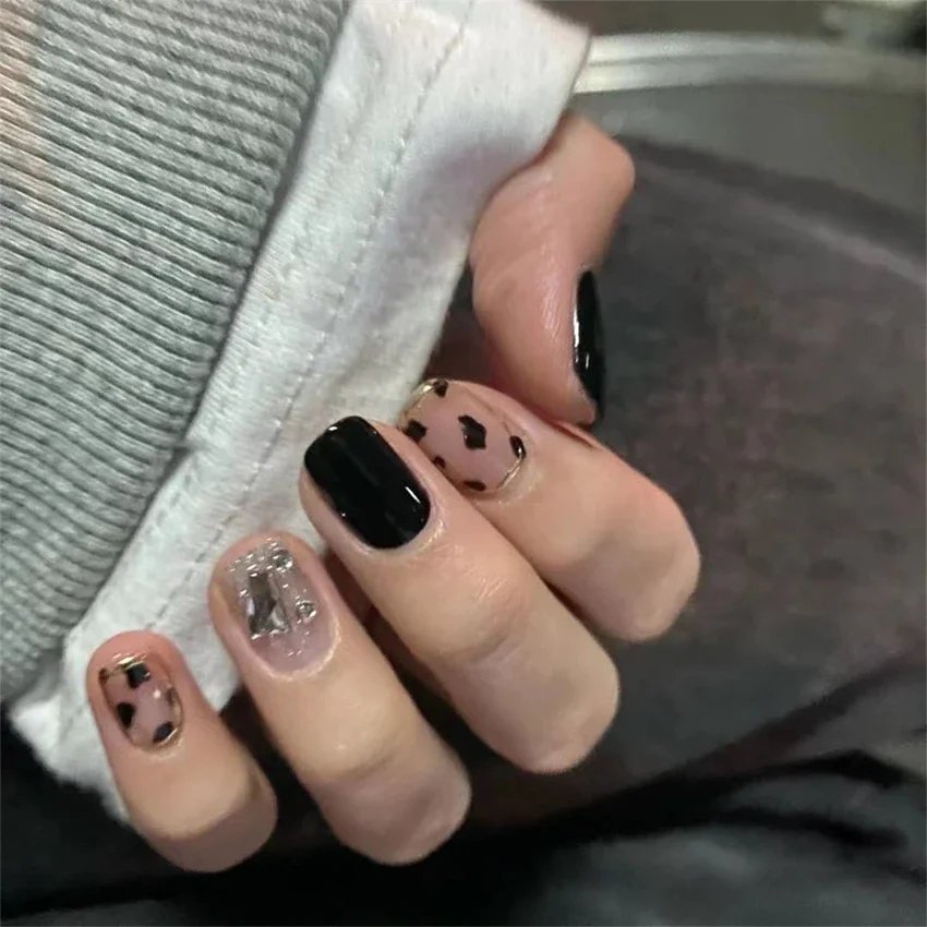 PDJ1268-Fake nails