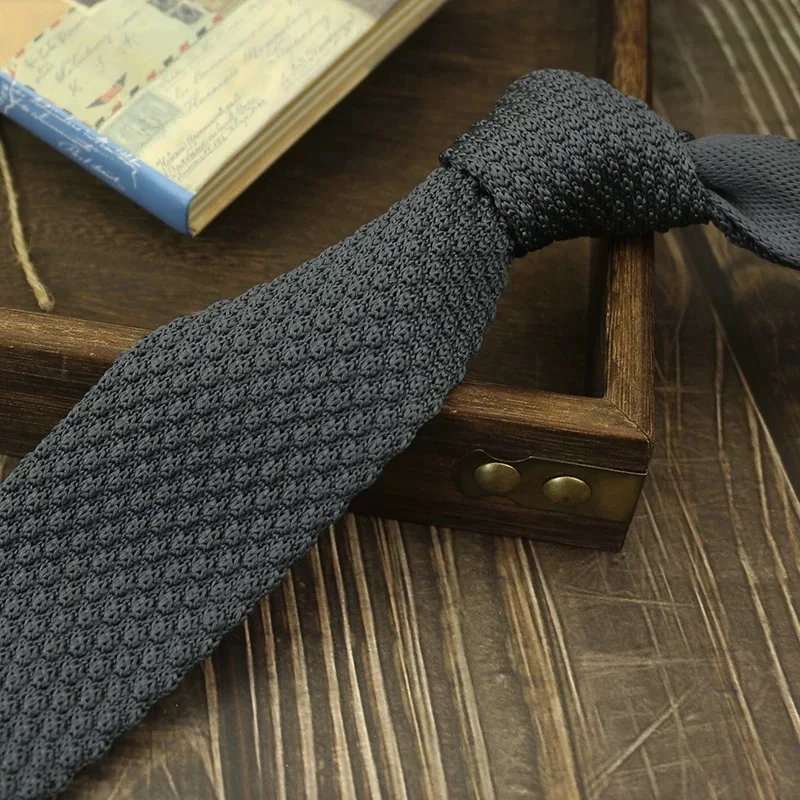 No.9 dark gray