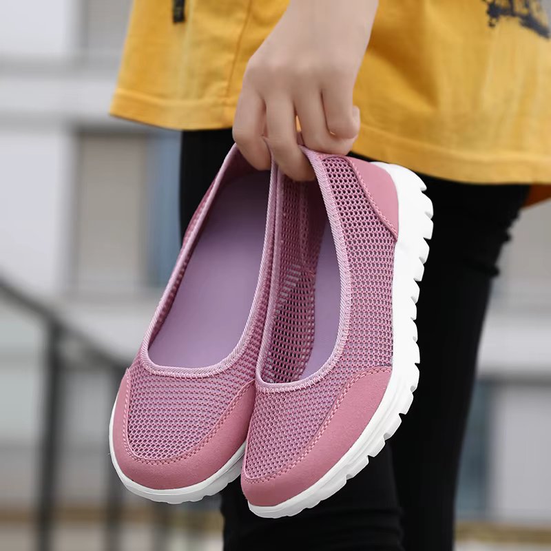 Women's Vulcanized Shoes Fashion Light Breathable Mesh Walking Flat Shoes Women Casual Sneakers 2022 Tenis Feminino Female Shoes