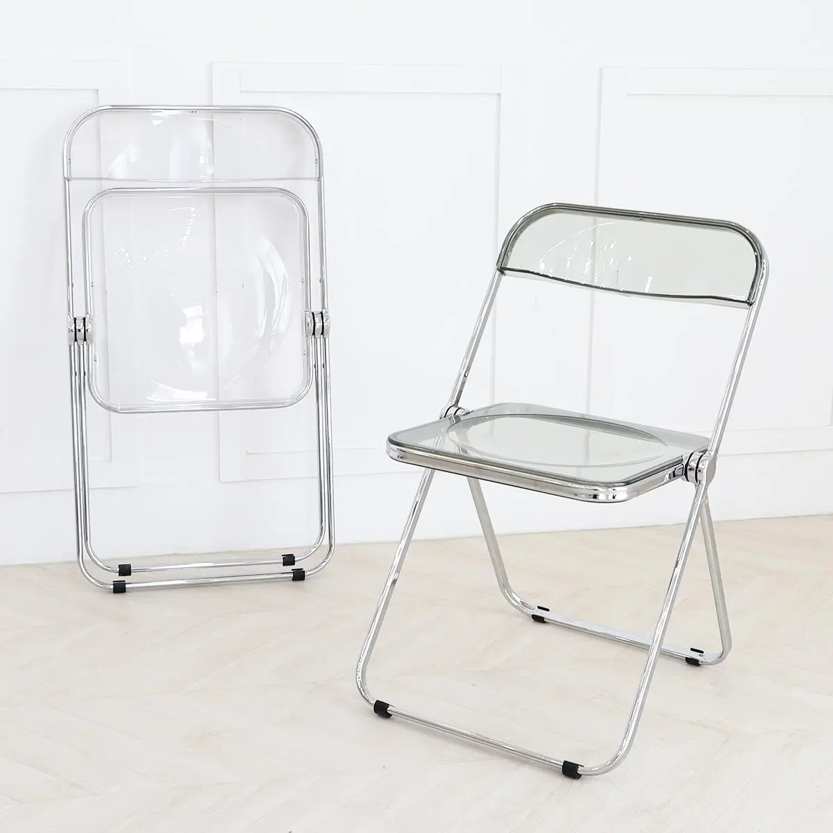 White (Transparent)