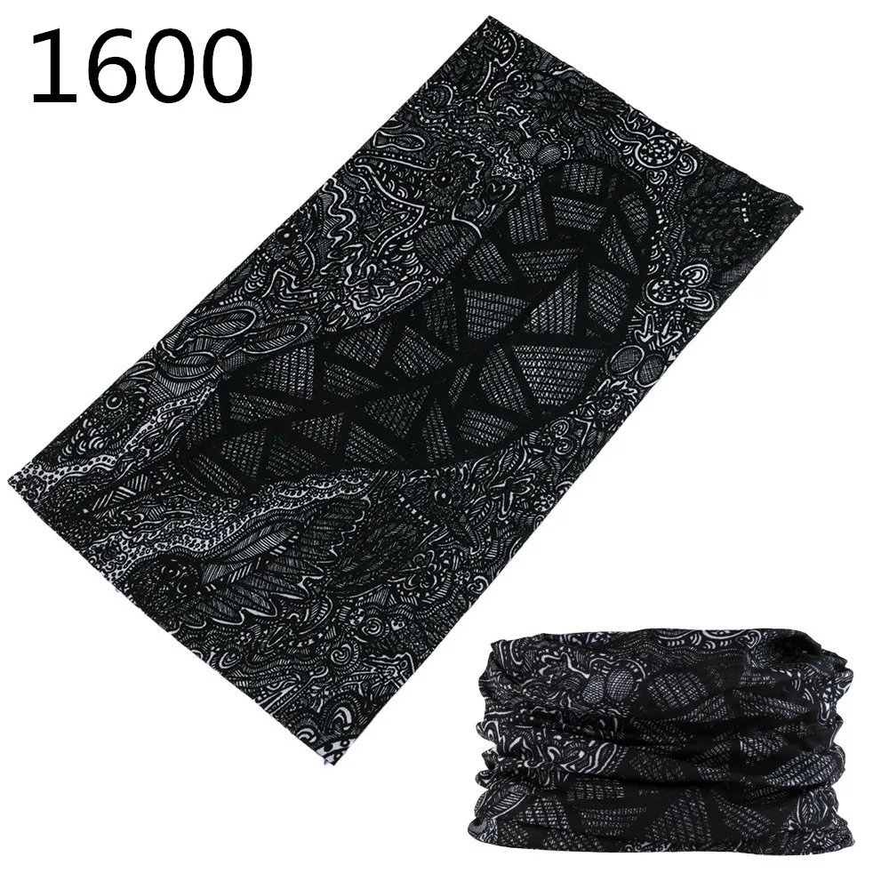 1600