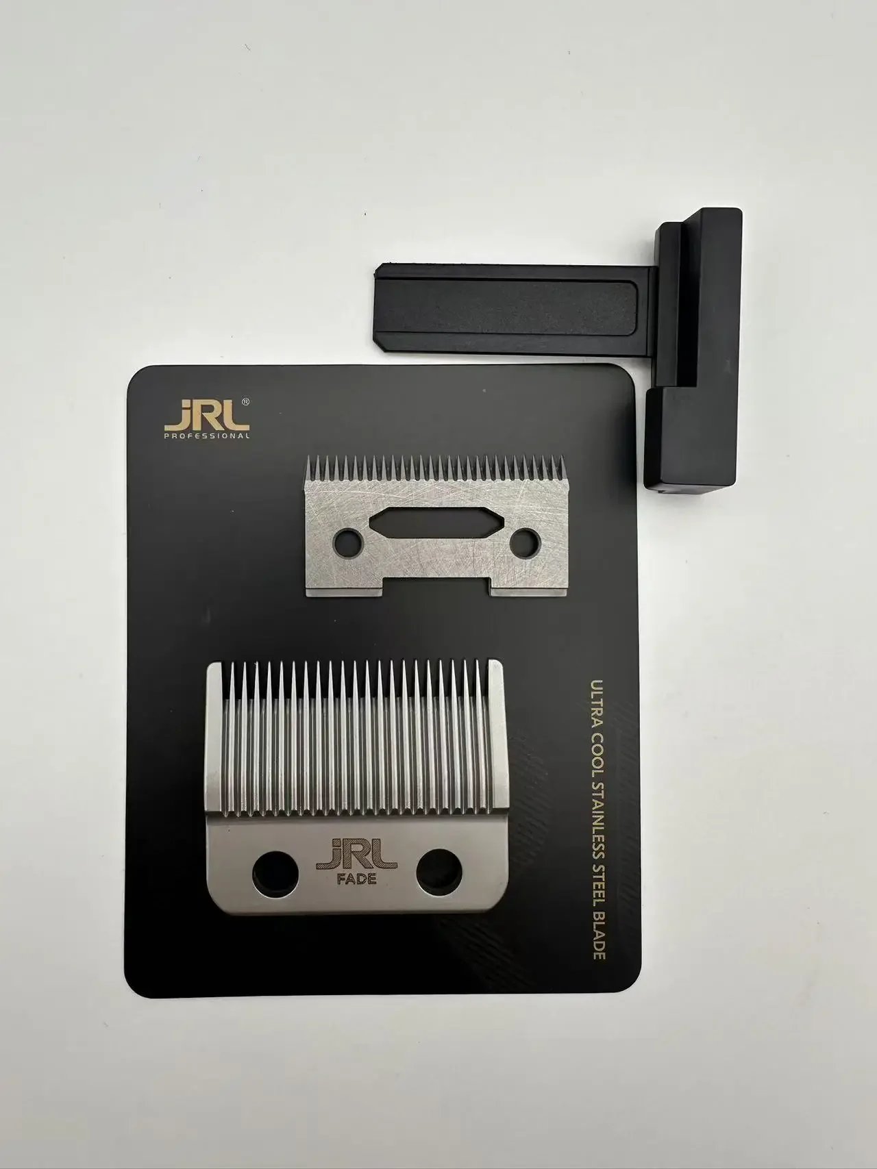 2020C Silver thin