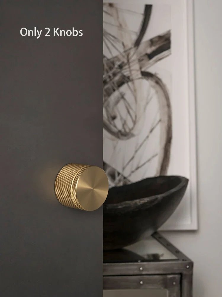 TN008-Only 2 Knobs