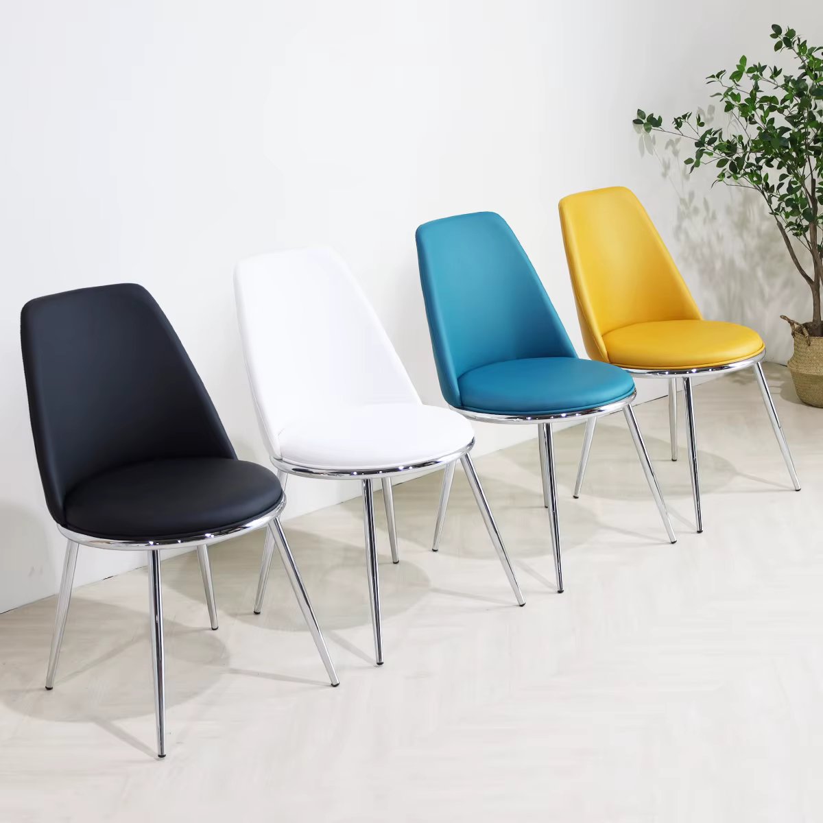 Scar Blando Silver Cafe Interior Vendor Mead Century Dentiest Table chair (Fit)