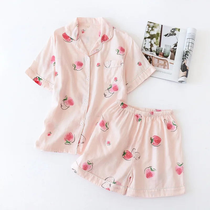 09 Pyjamas