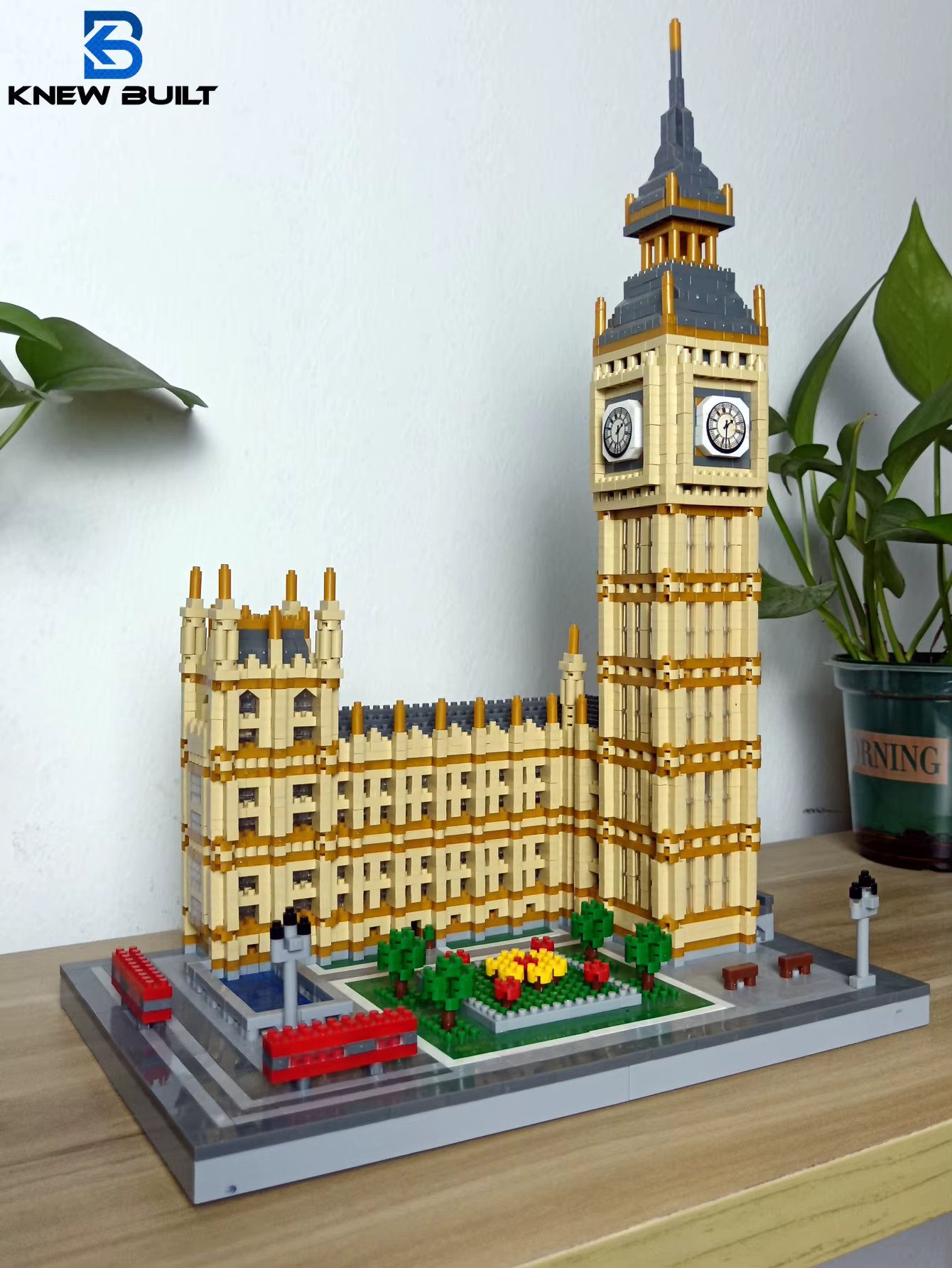 Big Ben Micro Mini Building Blocks Crafted Replica, Leisure and Entertainment Toys Construction Bricks Decoration Party Gift