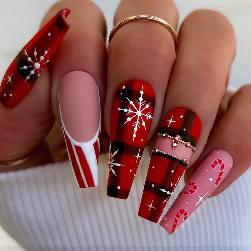 24pcs Long Ballerina False Nail Matte Caffin Red Stripe French Snowfalke Design Christmas Press On Nail Black Plaid Manicure Art