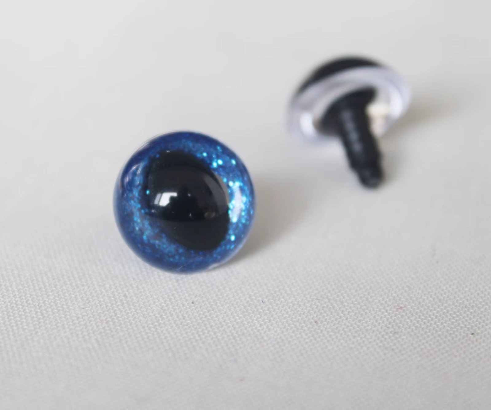 dark blue color