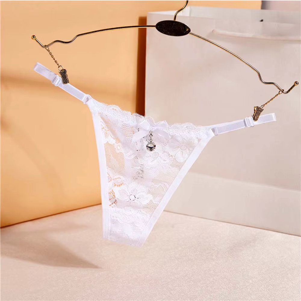 Low-waist Women Thong Transparent Seamless T-Back G String Cotton Crotch Pendant diamond Sexy Briefs Lace Panties
