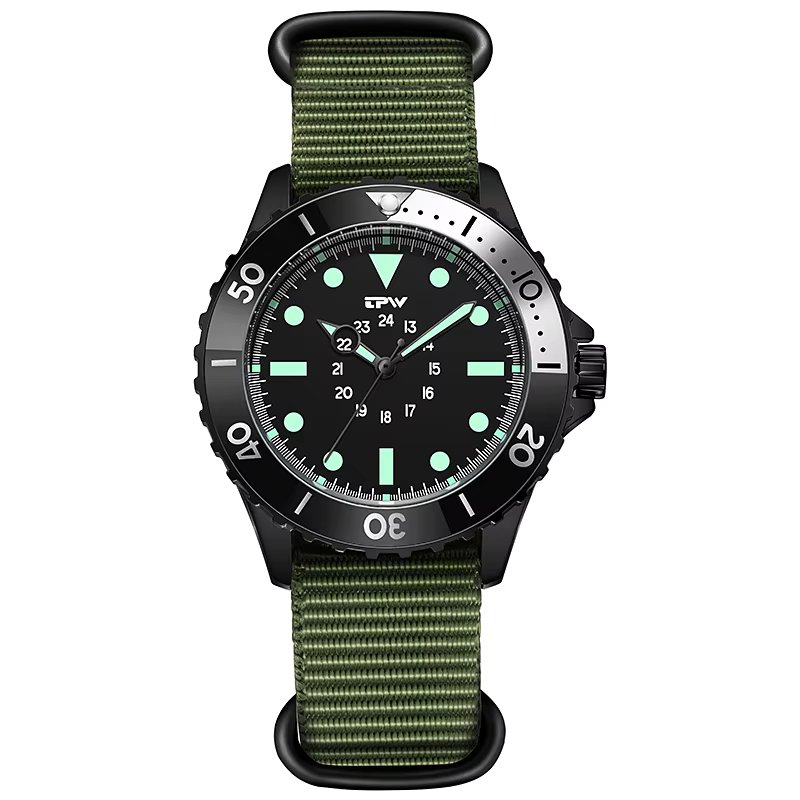Diver Style Field Watch 40mm Case 24 Hours Dial Rotating Bezel Fabric Strap